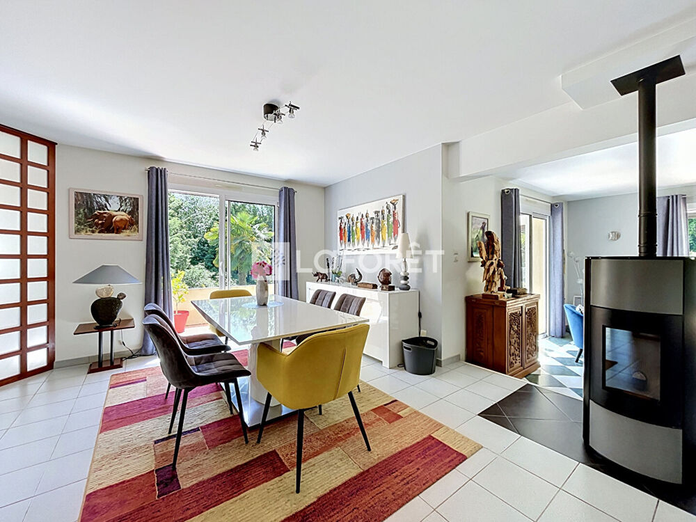 Maison Rieux 7 pièce(s) 215 m2
