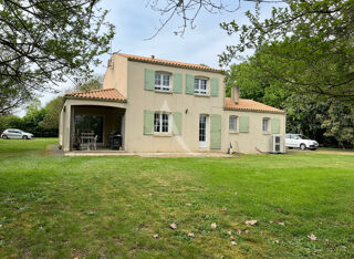  Maison à vendre 7 pièces 153 m²
