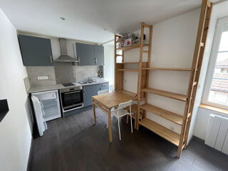  Appartement à louer 1 pièce 21 m²