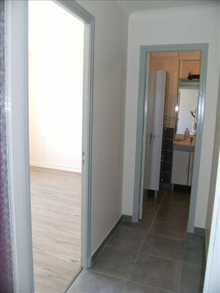  Appartement à louer 2 pièces 38 m²