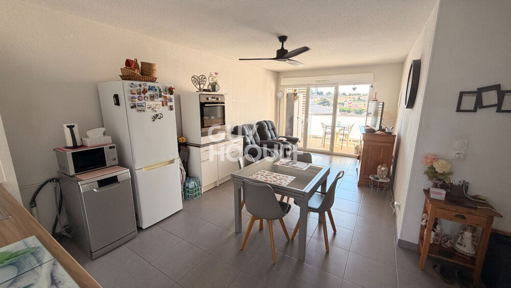 Appartement T3 au 3ème étage vendu loué - à vendre en Centre-ville de Saint Cyprien (66750). EXCLUSIVITE pour INVESTISSEUR -