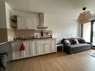 Appartement à louer 2 pièces 44 m²