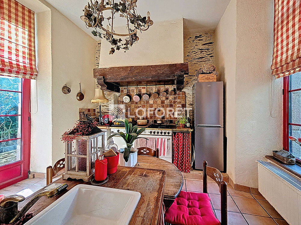 Maison Ploermel 8 pièce(s) 200 m2