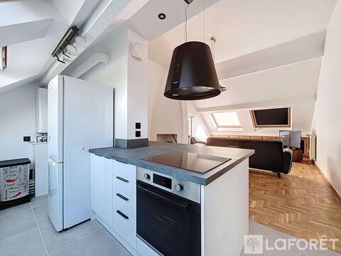  Appartement  louer 7 pices 122 m