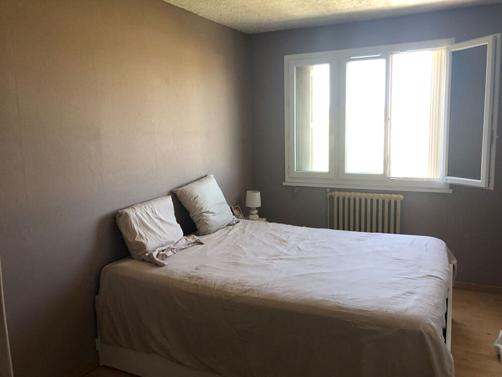 Appartement Feyzin 5 pièce(s) 90 m2