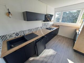  Appartement à louer 3 pièces 63 m²