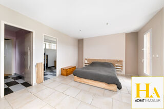  Maison � vendre 7 pi�ces 230 m�