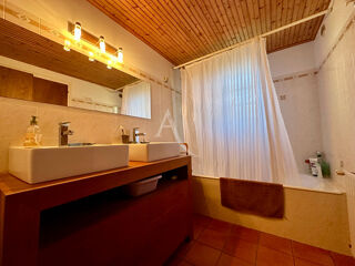  Maison  vendre 6 pices 129 m