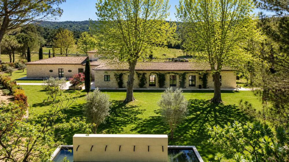 Location Maison MAISON MEUBLEE 520M² Aix en provence