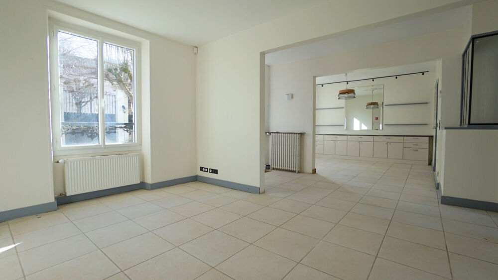 Vente Maison Propriété Bourgeoise avec dépendance - 8 chambres - 230 m2 Mezieres sur seine