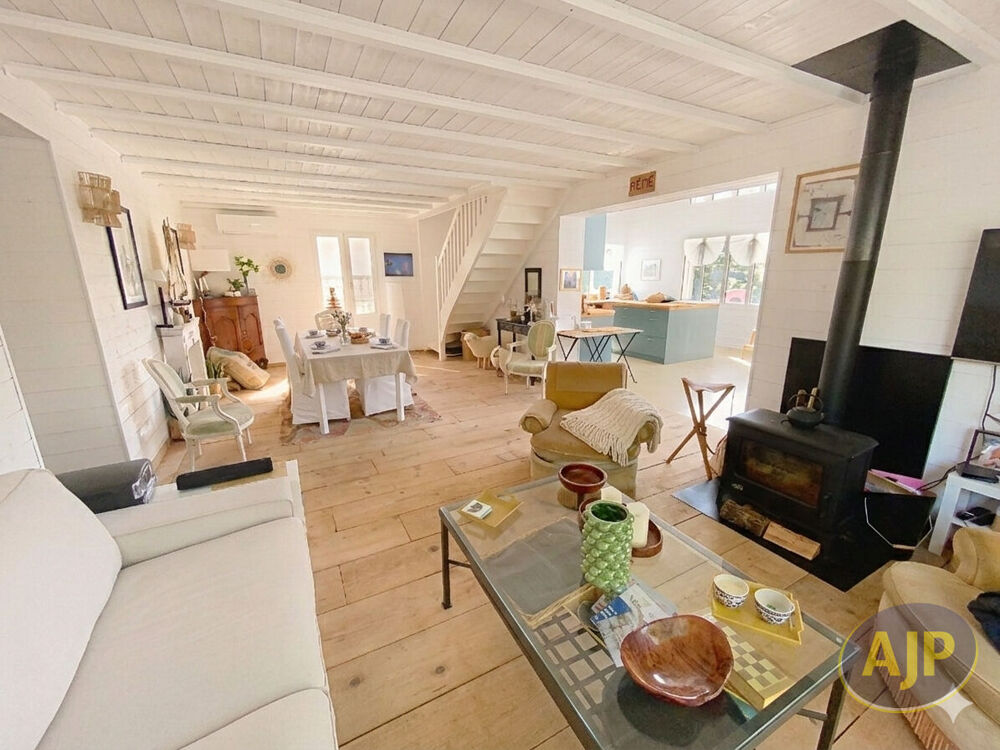 � vendre  Maison Ar�s (33740)