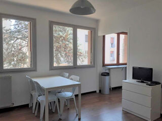  Appartement à louer 2 pièces 32 m²