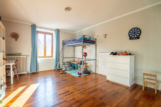  Maison à vendre 12 pièces 334 m²