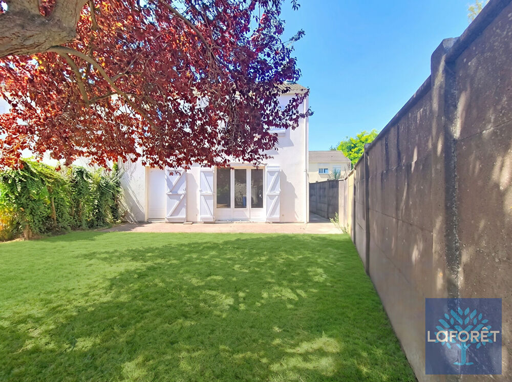 Etampes Saint Martin, maison familiale 4 chambres avec jardin et garage