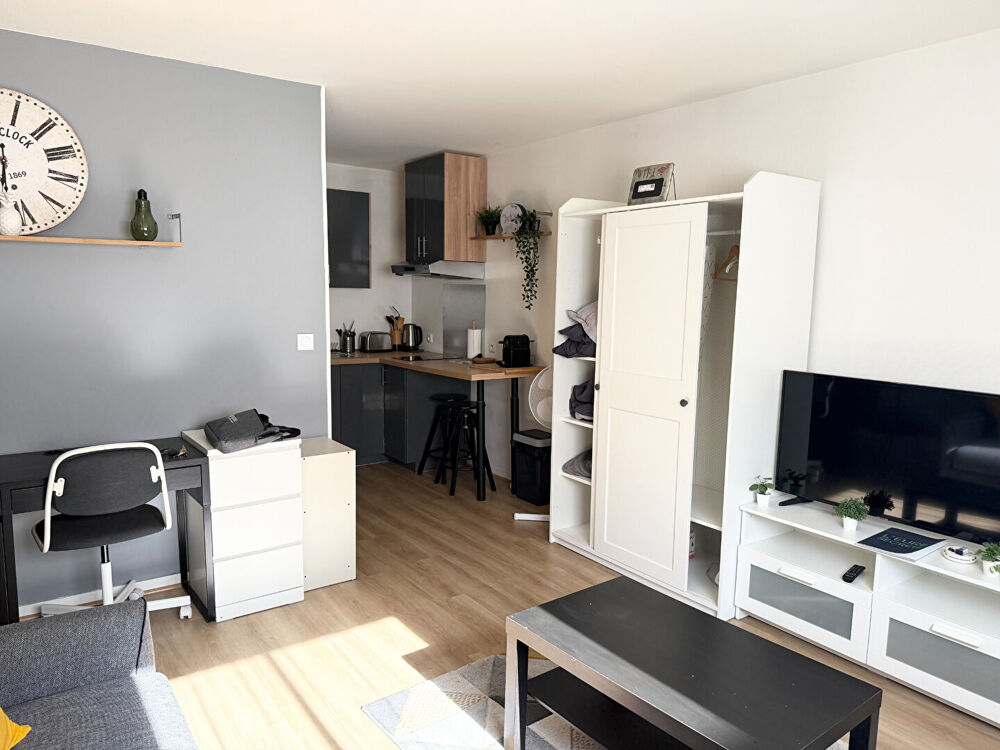 Location Appartement Studio meublé 22.82 m2 - Quartier Navarre Evreux