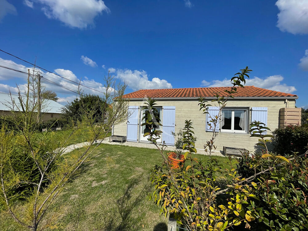 Maison Saint Hilaire La Foret 3 pièce(s) 60 m2