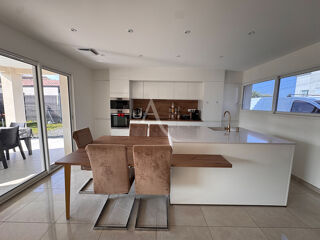  Maison � vendre 4 pi�ces 99 m�