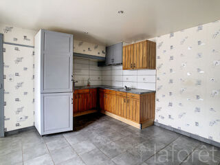  Immeuble à vendre 3 pièces 110 m²
