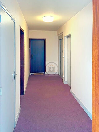  Appartement à louer 2 pièces 55 m²