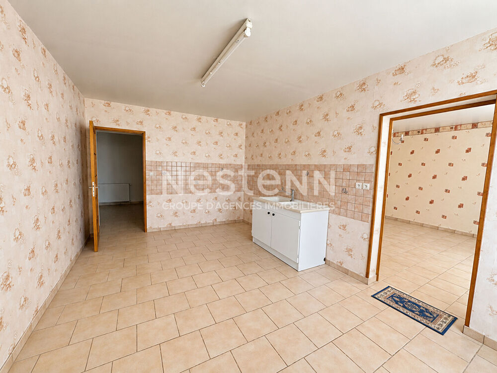 Agréable maison de 110.21 m² à vendre centre ville d'Aubigné-Racan (72800)