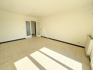  Appartement à louer 3 pièces 1 m²
