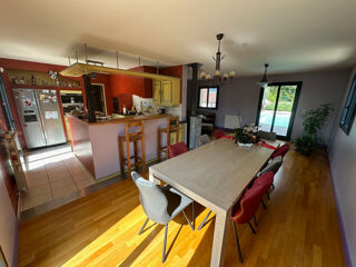  Maison � vendre 11 pi�ces 310 m�