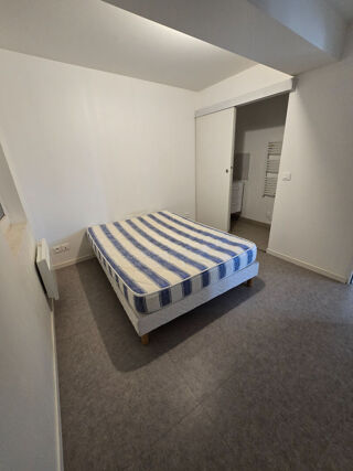  Appartement à louer 2 pièces 34 m²