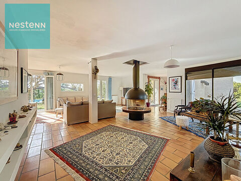   Magnifique Maison 9 pièces à vendre avec 3689m2 de parc, piscine, 2 min de Revel  31250 Maison - 9 pièce(s) - 1 m²