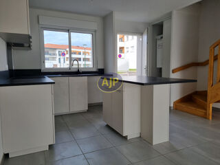  Maison à louer 4 pièces 87 m²