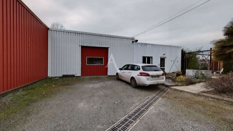   Entrepôt / local industriel Gratens 1 064.32 m2 