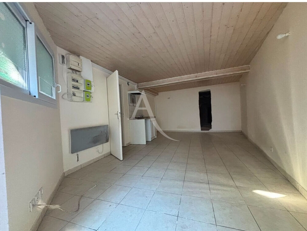 LA ROCHE SUR YON LOCAL A VENDRE