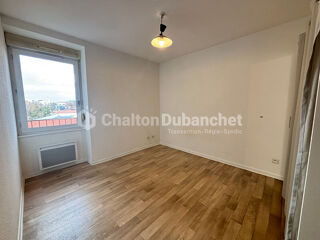  Appartement à louer 2 pièces 51 m²