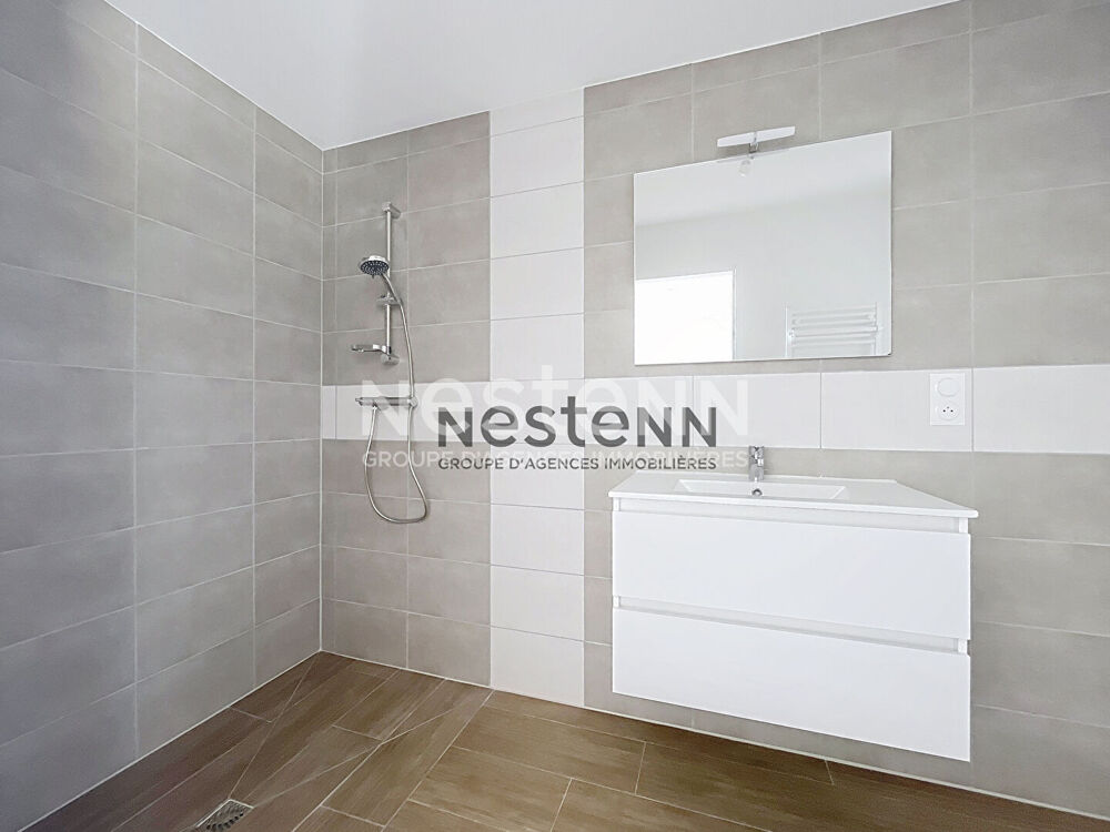 A LOUER - Maison entièrement rénovée - 4 chambres à ARZAL