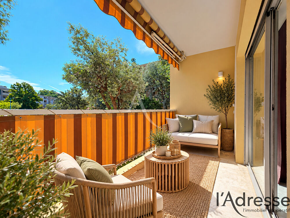 Vente Appartement COUP DE COEUR ! STUDIO 23m², TERRASSE, PARKING toutes commodités à pied ! Mandelieu la napoule