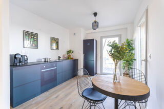  Appartement � vendre 5 pi�ces 142 m�