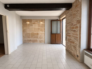  Appartement à louer 2 pièces 28 m²