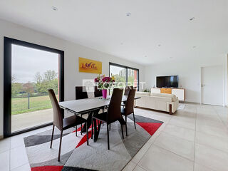  Maison à vendre 6 pièces 111 m²