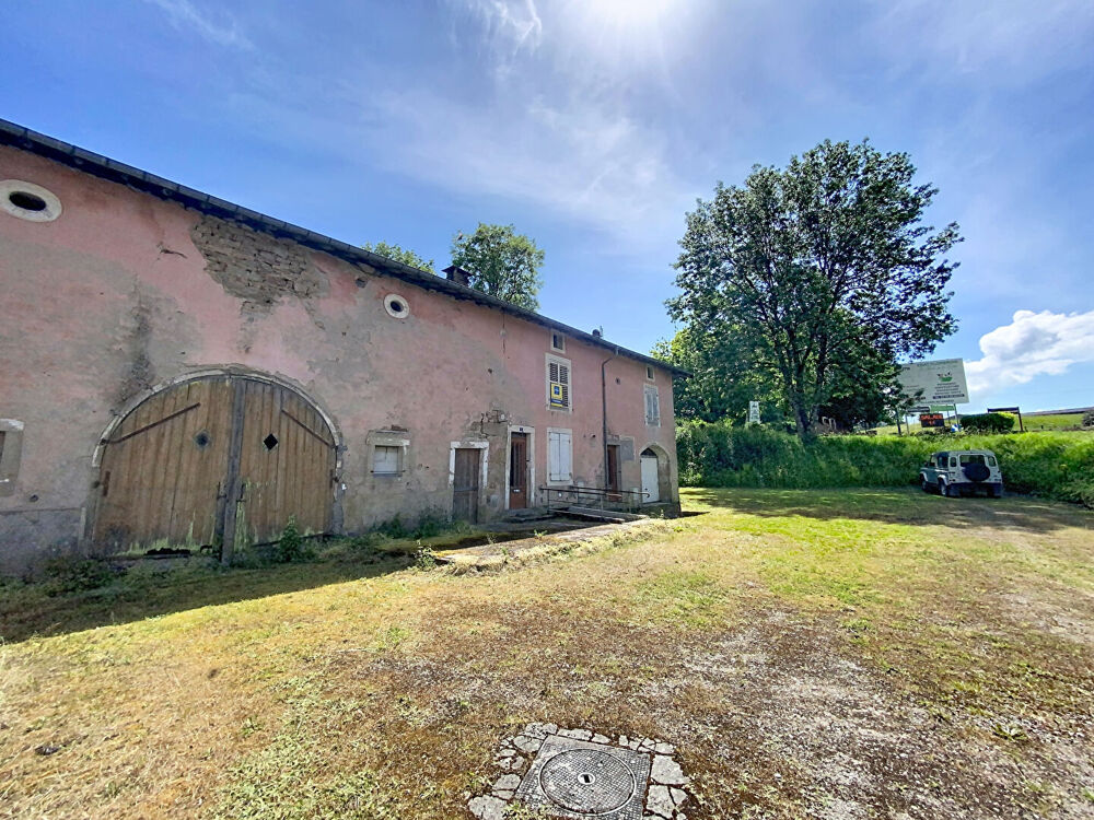 Maison de caractère située à Darney, 5 pièces, 130 m²