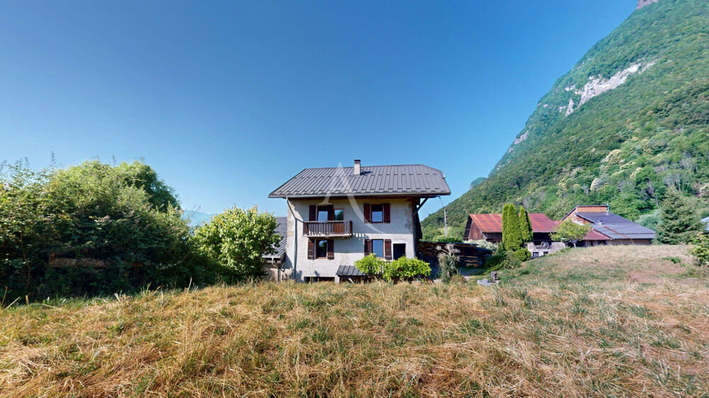Maison 5 pièces 148 m² · à Montailleur · 148 m² · 274 000 €