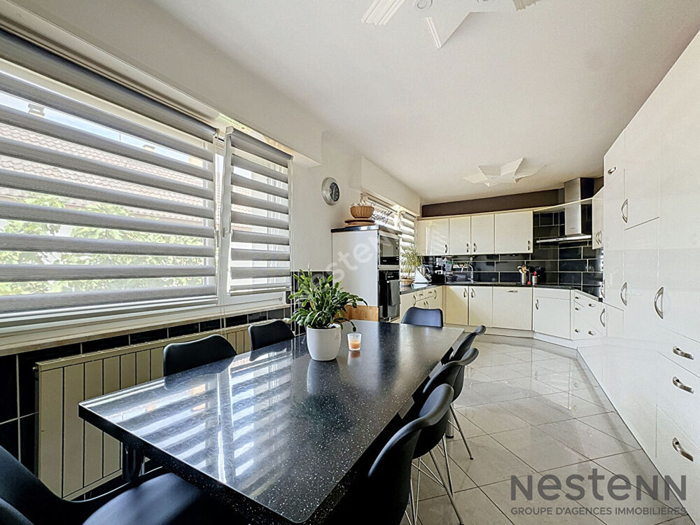 Vente Maison Belle maison  rénovée 7 pièces, 196 m², 2 garages sur 6.10 ares Gertwiller