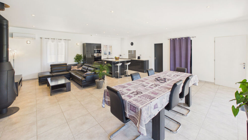 Vente Maison SAINT REMY DE PROVENCE à 5 Km EYRAGUES VILLA de plain pied  avec jardin et garage de 70 M² Eyragues