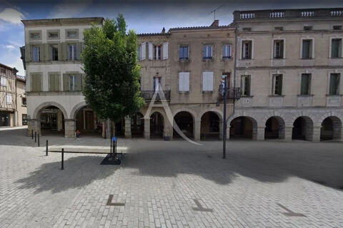 À Vendre : Local Commercial  à REVEL ? Place du Marché Couvert 266000 31250 Revel