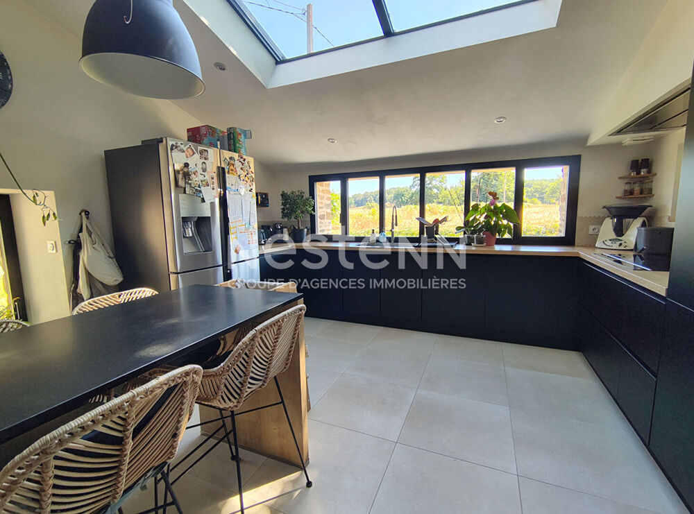 Vente Maison Nestenn Questembert vous propose un petit bijou à 30 min de Vannes ! Pleucadeuc