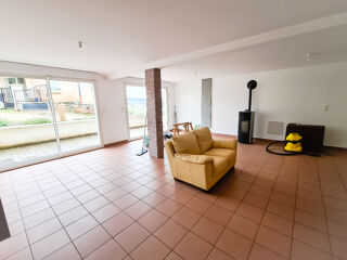  Maison  louer 5 pices 138 m