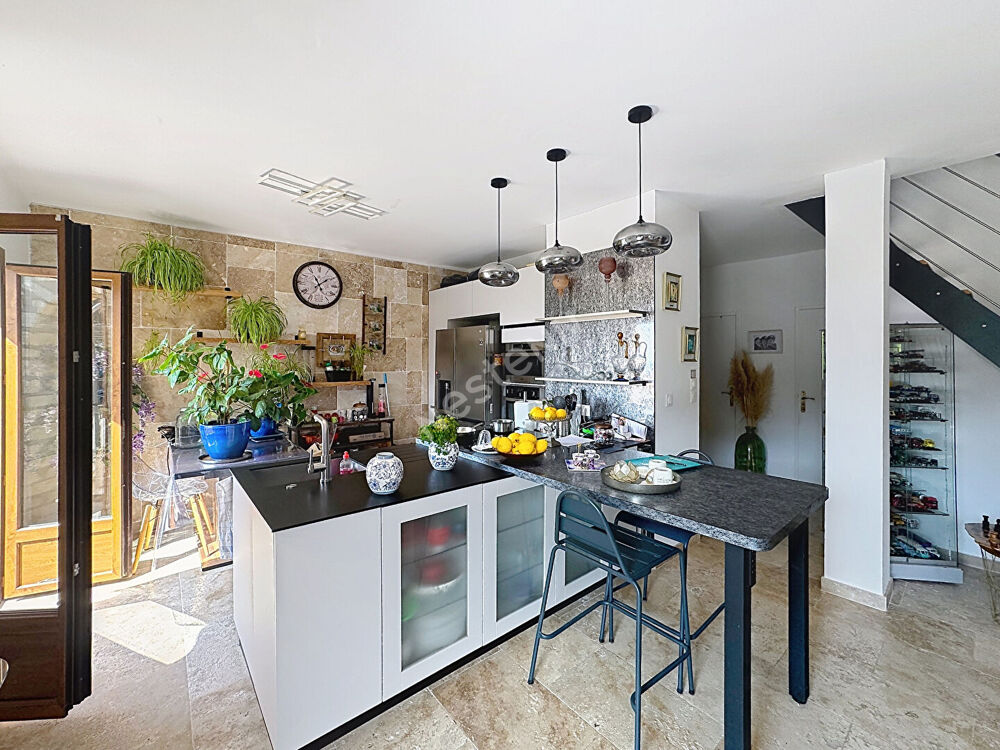 Vente Appartement Appartement 5 pièces avec vue mer à Bandol - Quartier du Four à Chaux Bandol