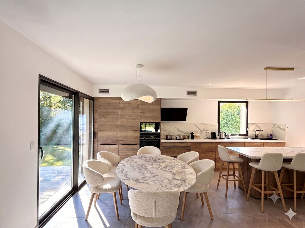 Vente Maison CRUYES  PUYRICARD - Villa 200M² avec piscine Aix en provence