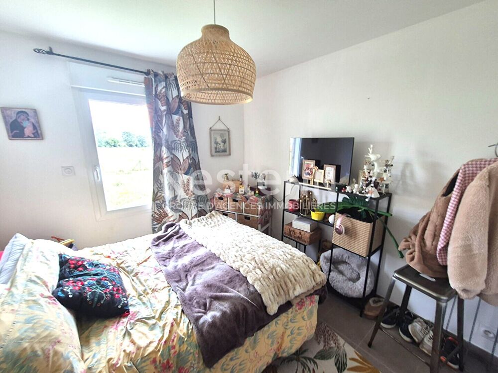 Vente Maison Maison de plain pied � Plaudren dans le centre avec 3 chambres, garage et jardin de 800 m� Plaudren