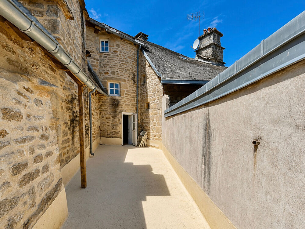 Vente Maison Demeure de prestige Treignac 10 pièce(s) 281 m2 Treignac