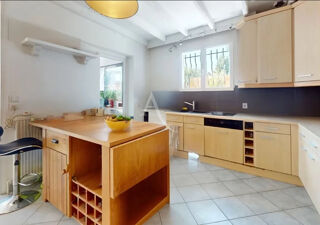  Maison � vendre 8 pi�ces 207 m�