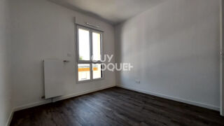  Appartement à louer 3 pièces 65 m²